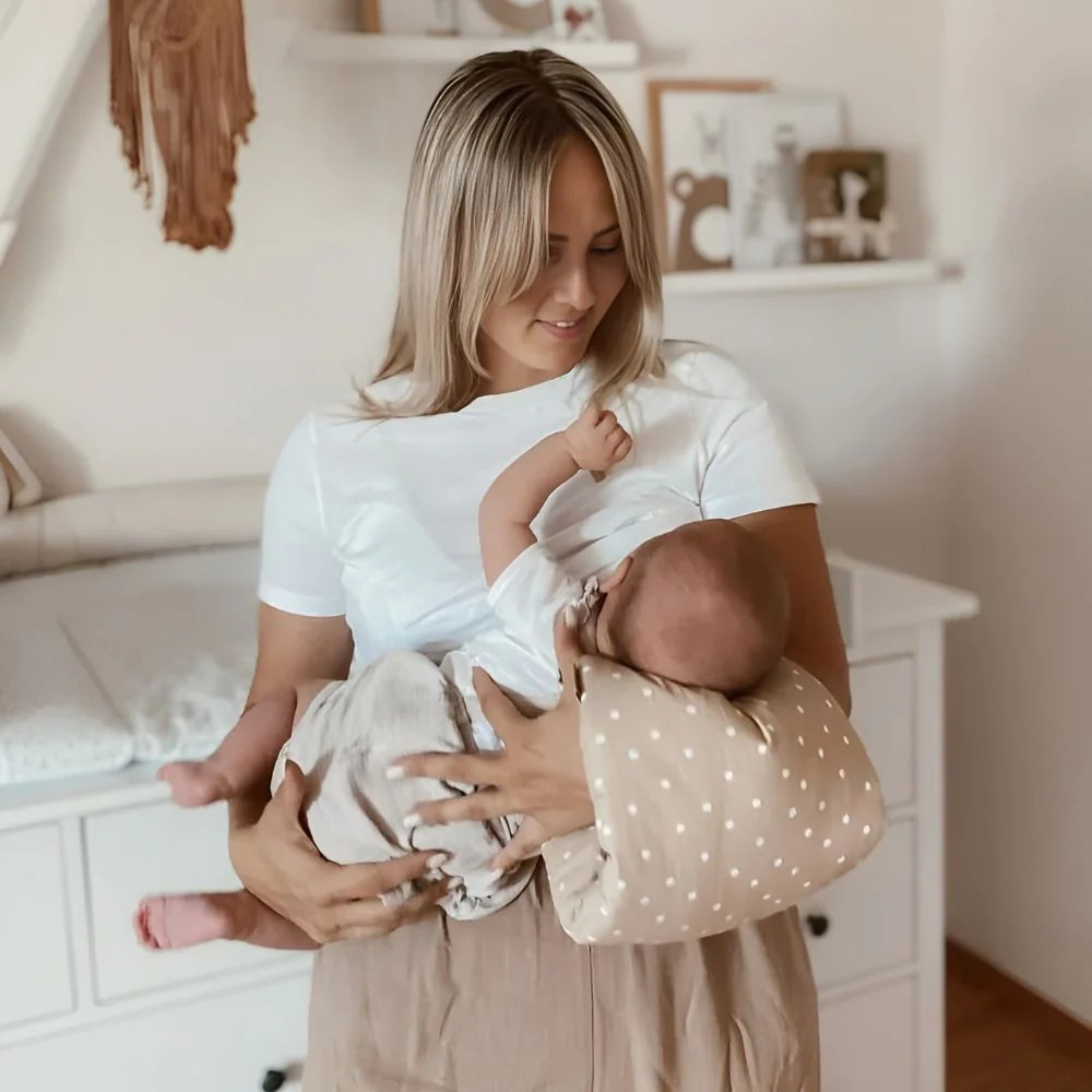 BabyNest™ Voedingskussen - LittleWonders