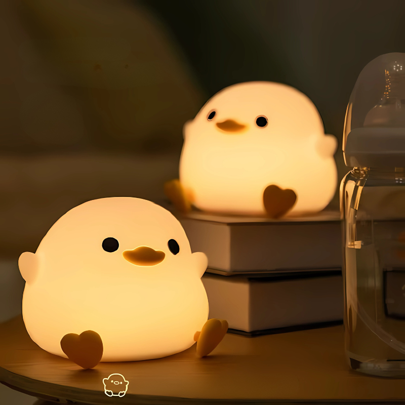 QuackGlow™ – Knijpbare Nachtlamp voor de Kleintjes - LittleWonders