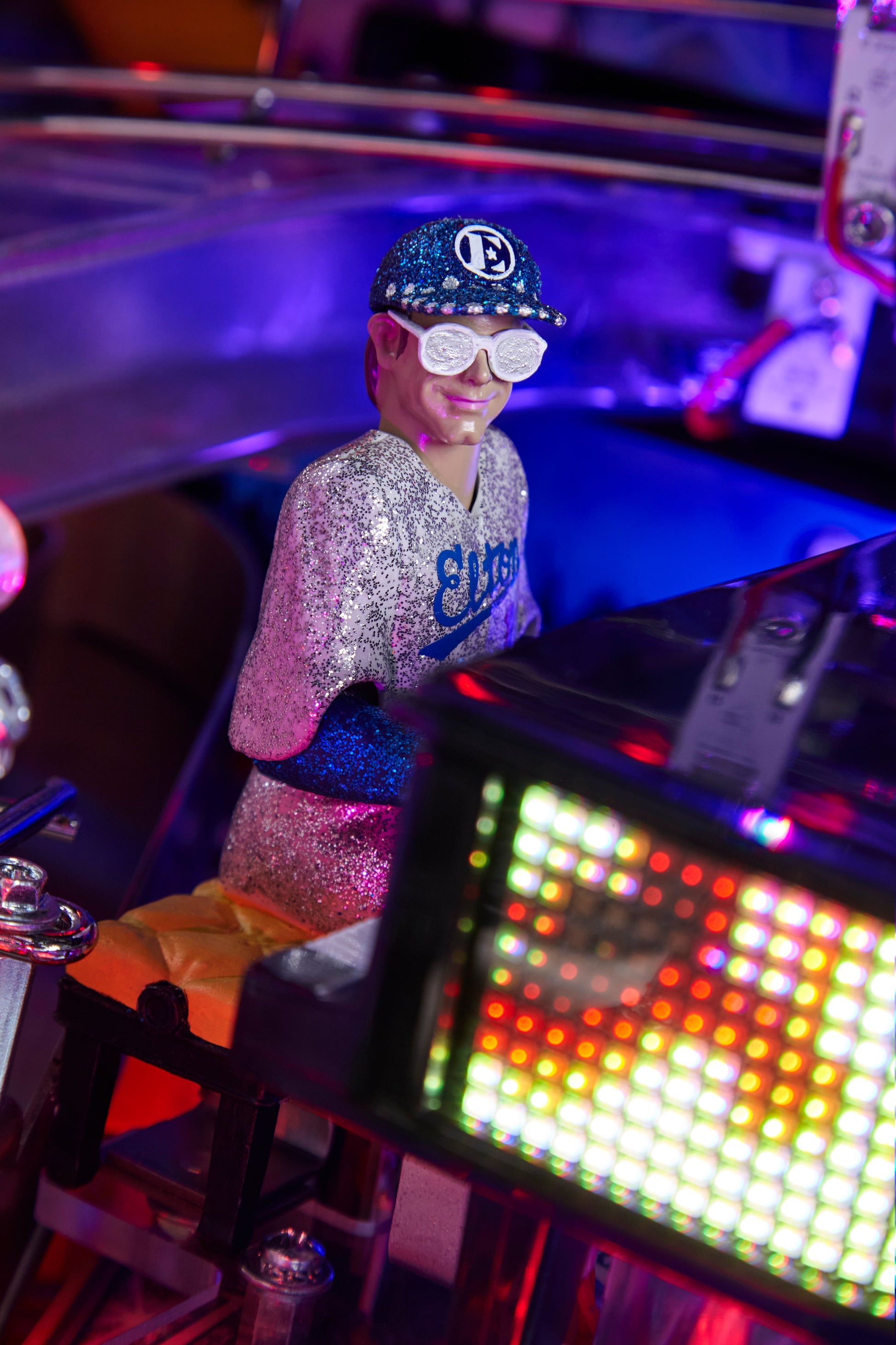 Elton John Pinball Collectors Edition - LittleWonders