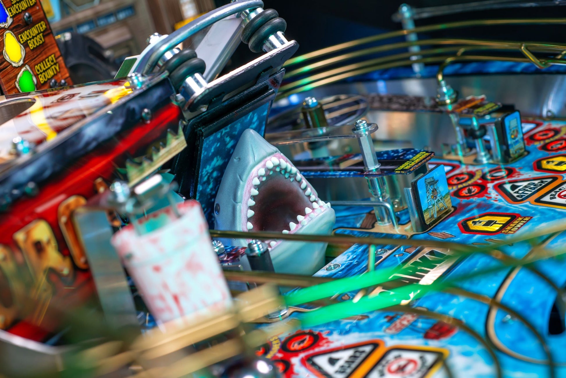 Jaws 50th Anniversary Edition Premium Pinball By Stern - LittleWonders
