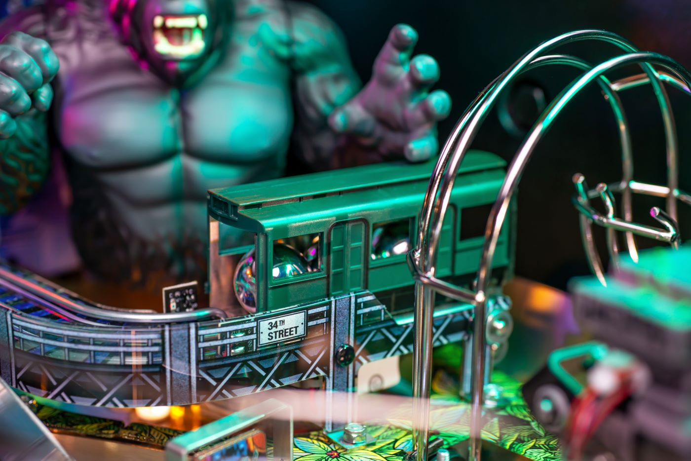 King Kong Premium Pinball Machine By Stern - LittleWonders